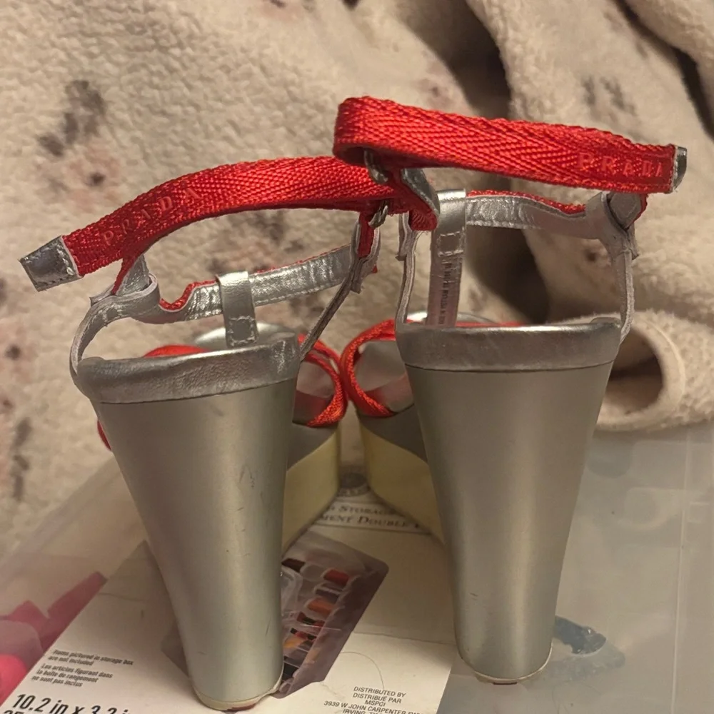 Retired style, 
Prada Red and Silver T-Strap Platform Sandals - Picture 3 of 10